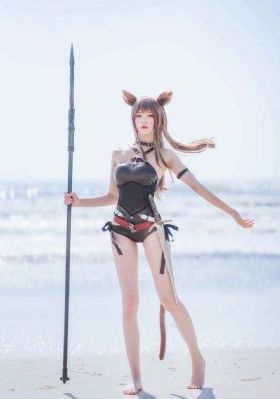 欧美清纯美女介绍_高清动漫免费观看