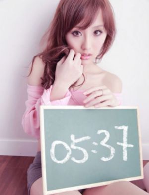 欧美大牌时尚女装_4K高清免费观看